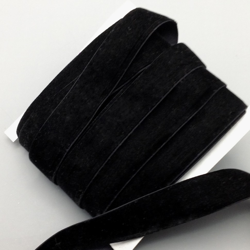 Лента бархатная (лента для рукоделия / тесьма) 20 мм Цвет черный №2348.8